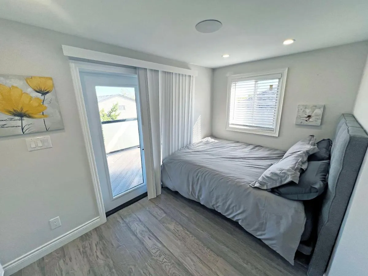 Luxe Home Near Limeridge - Sleeps 11 - Pool Hamilton