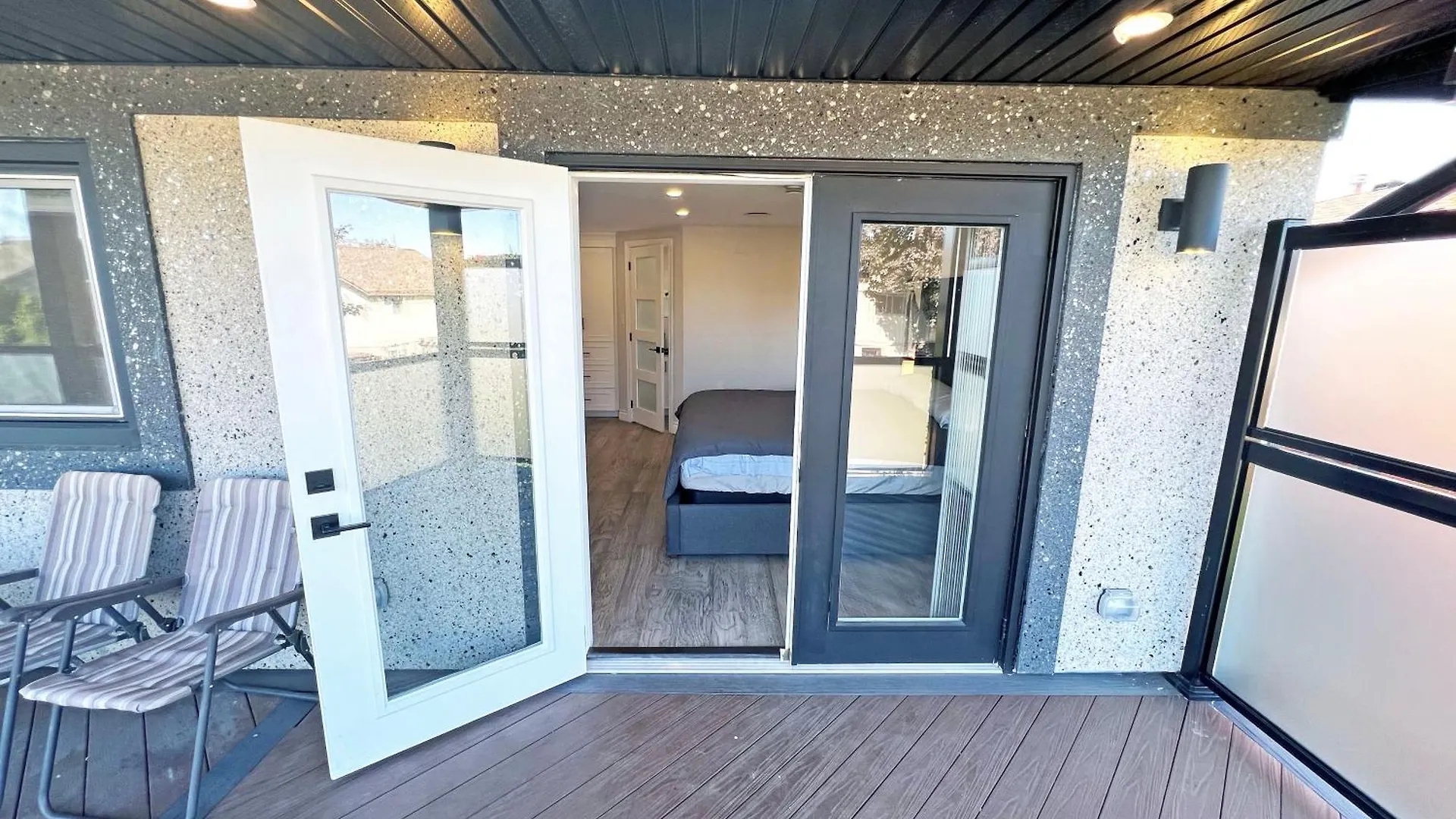 Apartment Luxe Home Near Limeridge - Sleeps 11 - Pool Hamilton